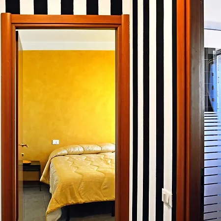 Apartment Il Fiore Bergamo Room photo
